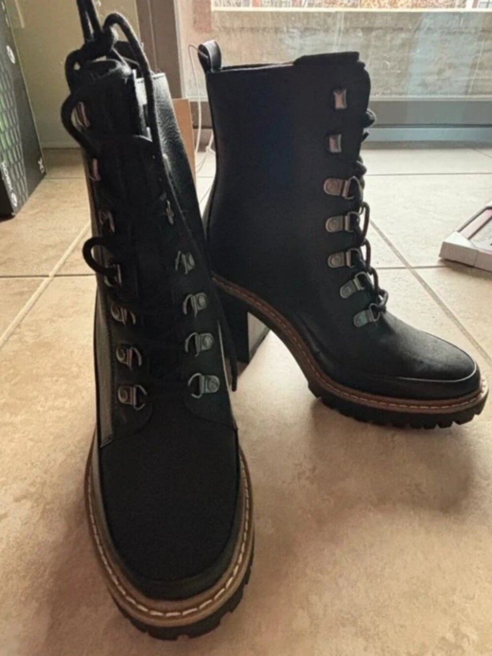 Black night boots